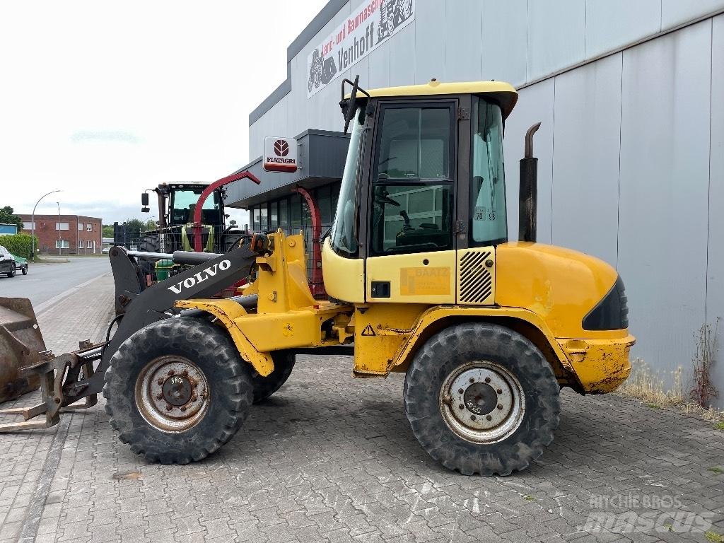 Volvo L 30 B Utovarivači na točkove