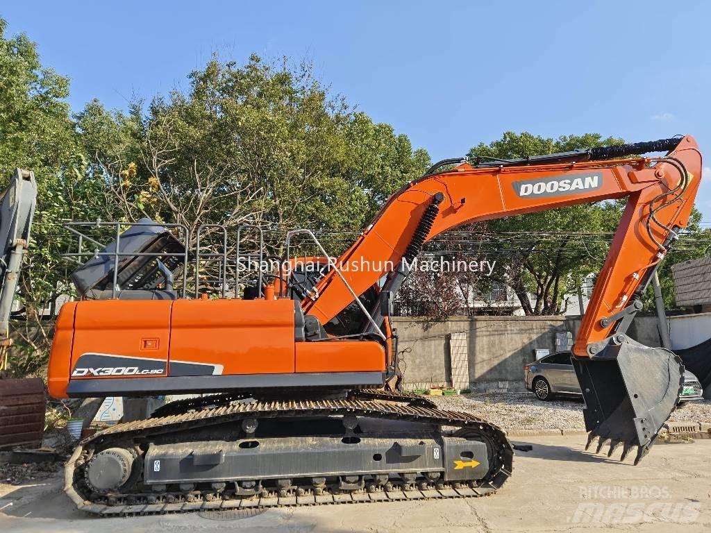 Doosan DX300 Bageri guseničari