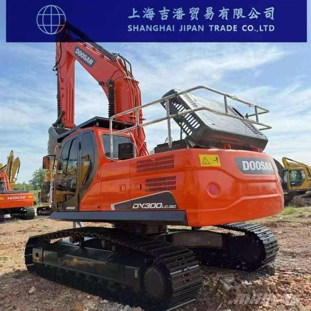 Doosan DX 300 Bageri guseničari