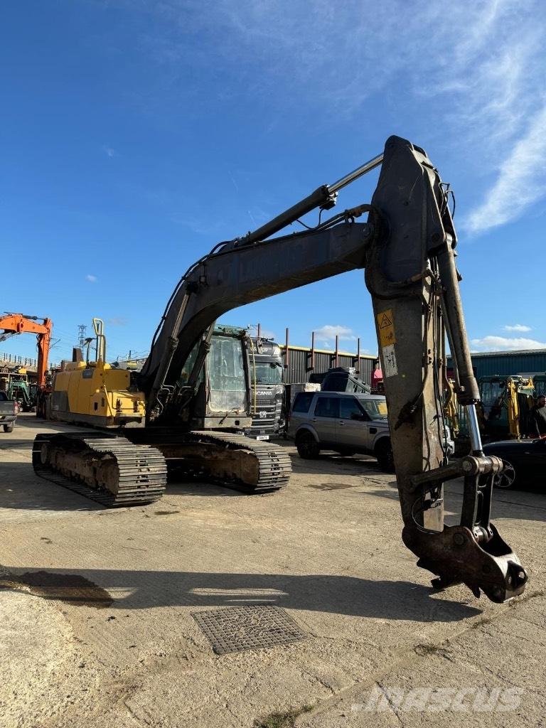 Volvo EC 220 DL Bageri guseničari