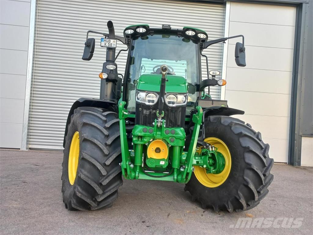 John Deere 6120M Traktori
