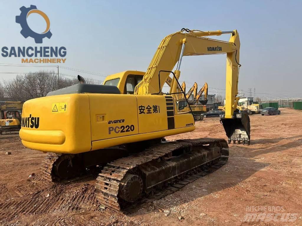 Komatsu PC 220 Bageri guseničari