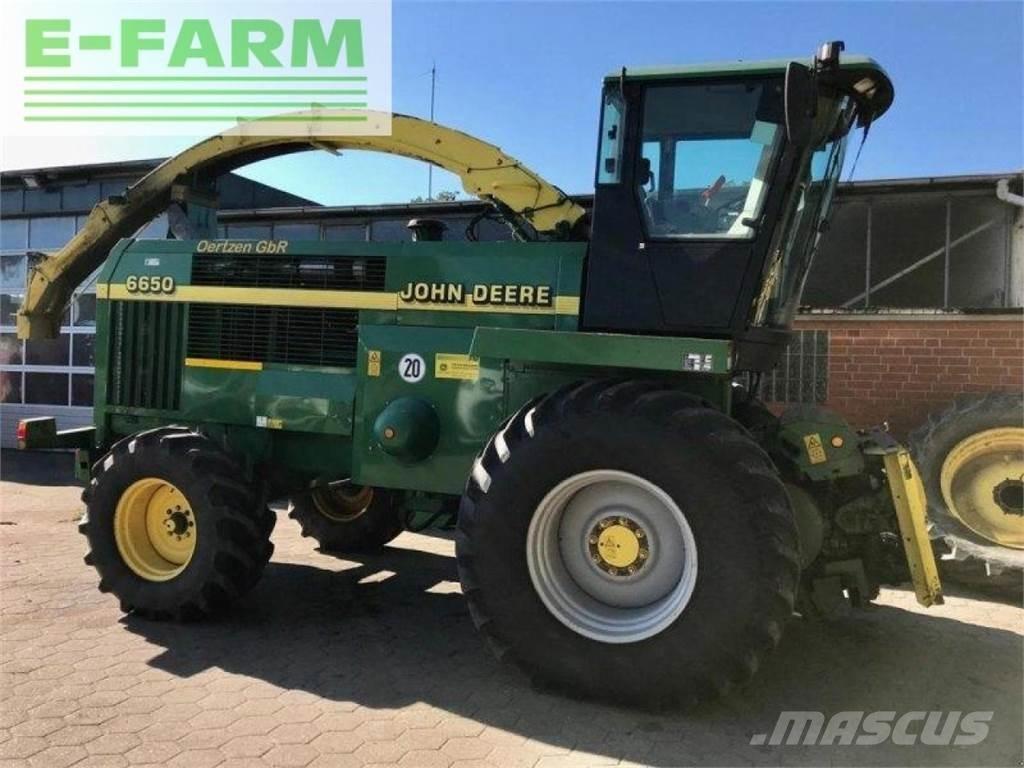 John Deere 6650 Mašine za stočnu hranu sa sopstvenim pogonom