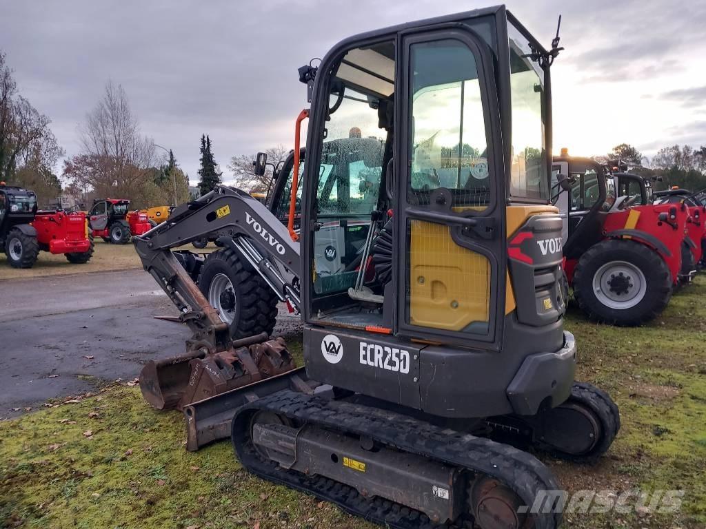 Volvo ECR 25 D Mini bageri < 7t