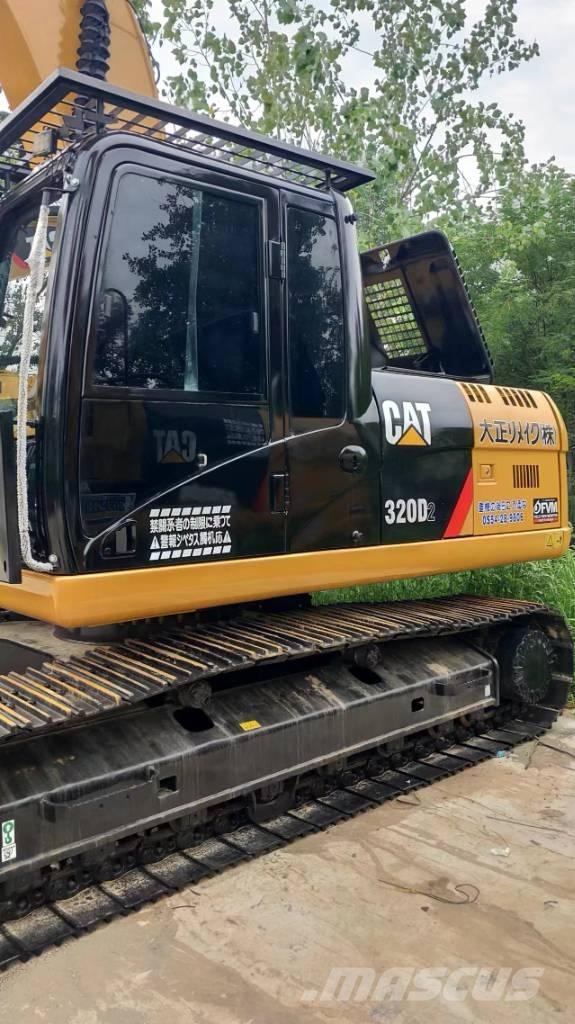 CAT 320D2 Bageri guseničari
