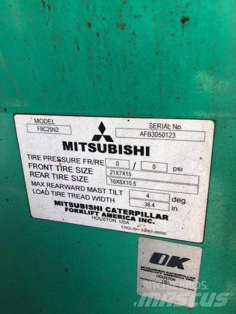 Mitsubishi FBC25N Električni viljuškari
