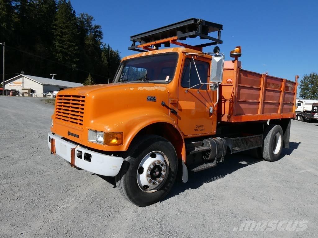 International 4900 Kiperi kamioni