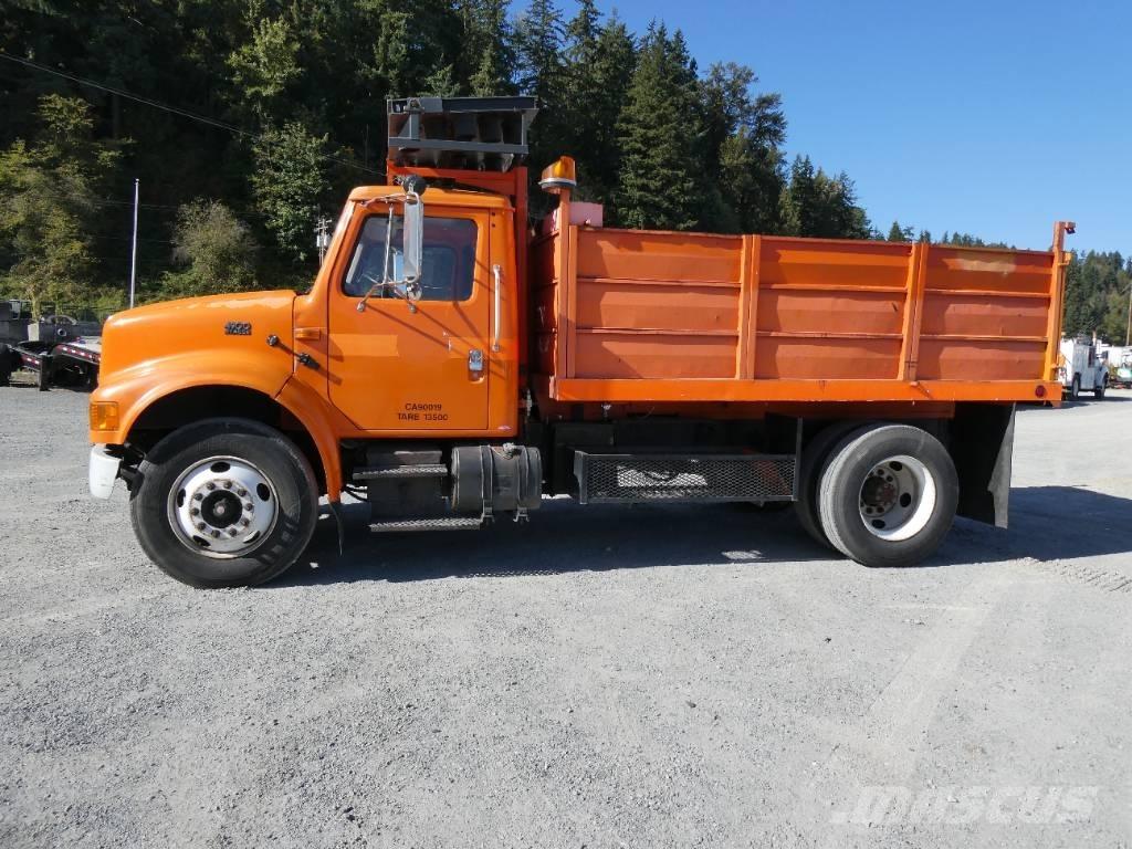 International 4900 Kiperi kamioni