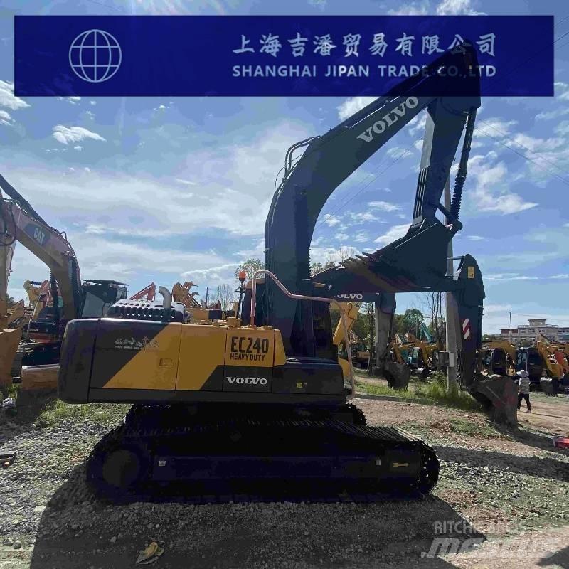 Volvo EC 240 Bageri guseničari