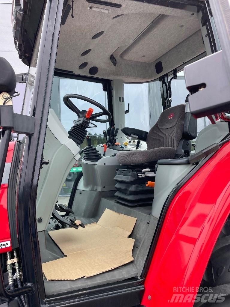Massey Ferguson 5445 Traktori