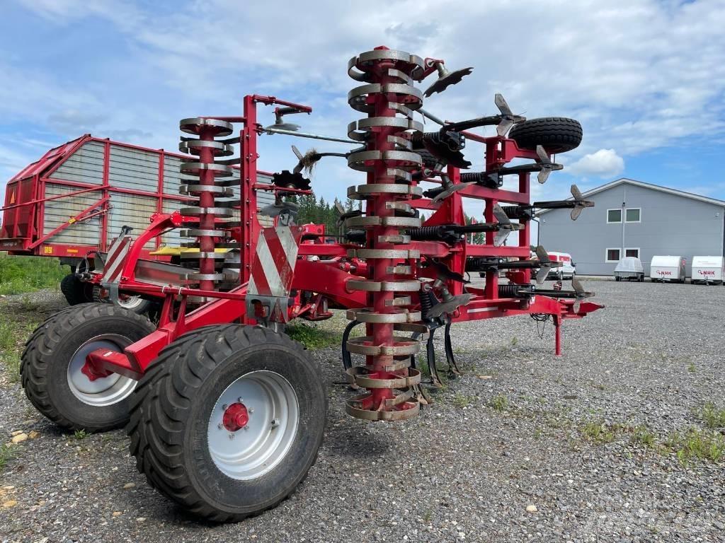 Horsch Terrano 5 FX Kultivatori