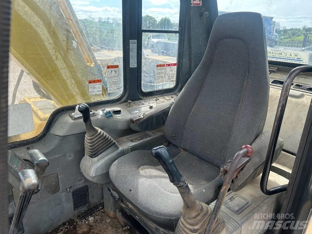 Komatsu PC 130-6K Bageri guseničari