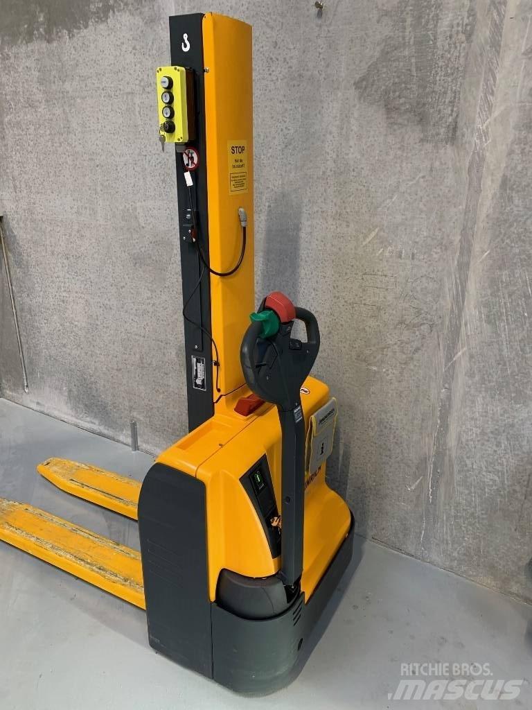 Jungheinrich EMC 110 Ručni električni viljuškar