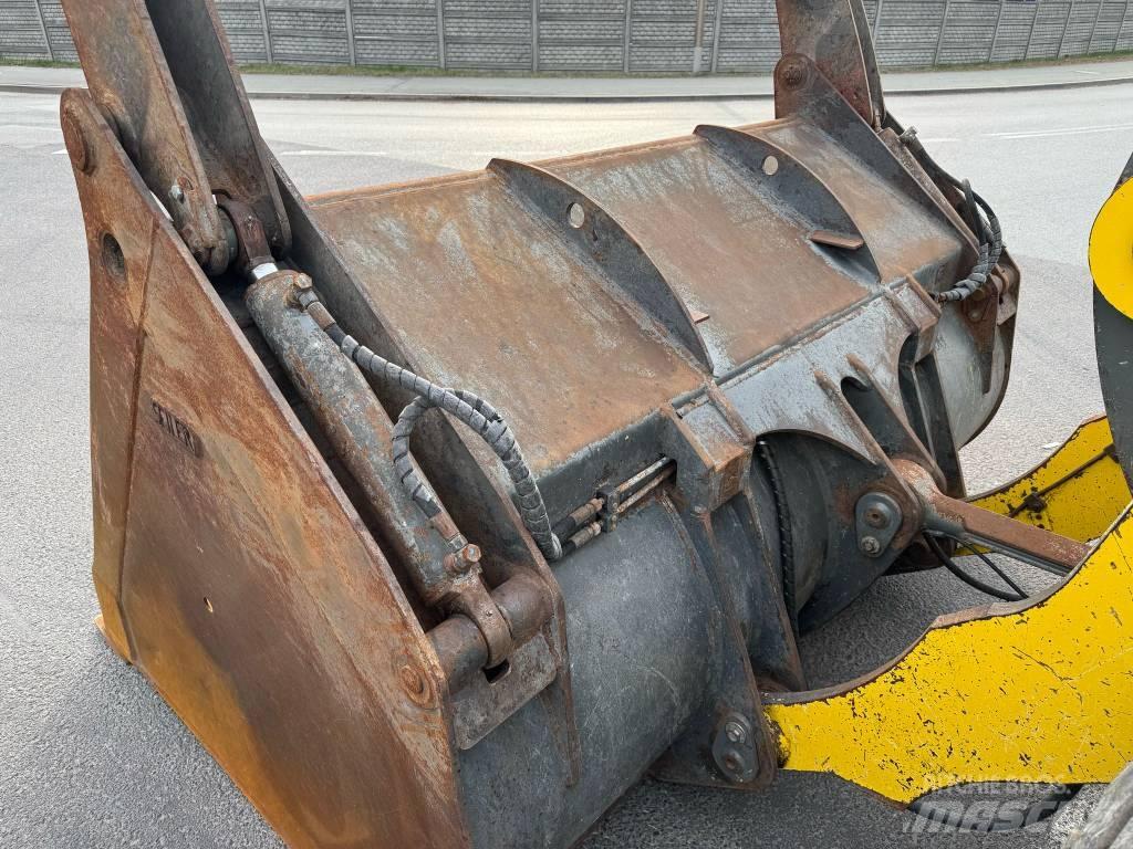 Liebherr L 538 Utovarivači na točkove