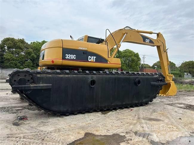 CAT 320 C Polovni amfibijski bageri