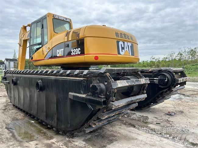 CAT 320 C Polovni amfibijski bageri