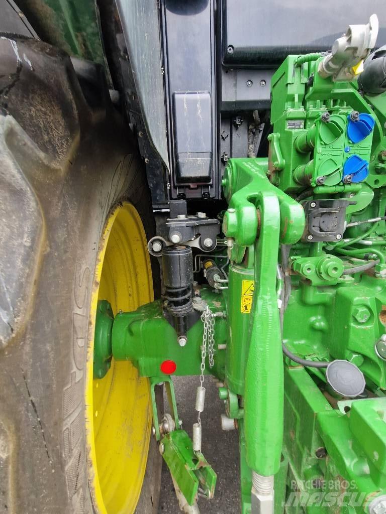 John Deere 6195 M Traktori