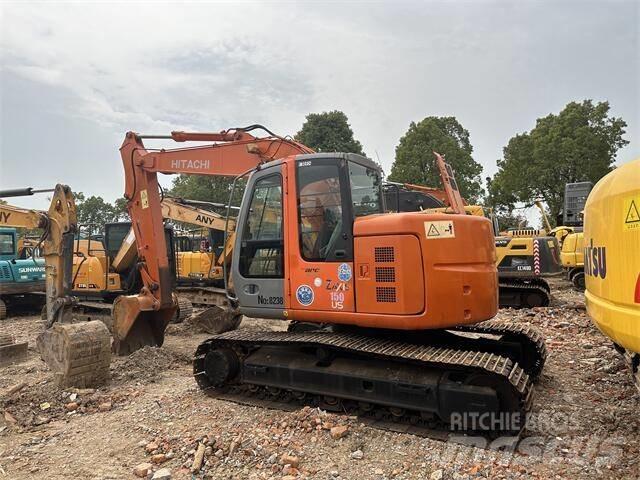 Hitachi ZX138 Bageri guseničari