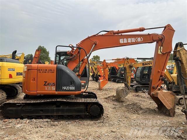Hitachi ZX138 Bageri guseničari