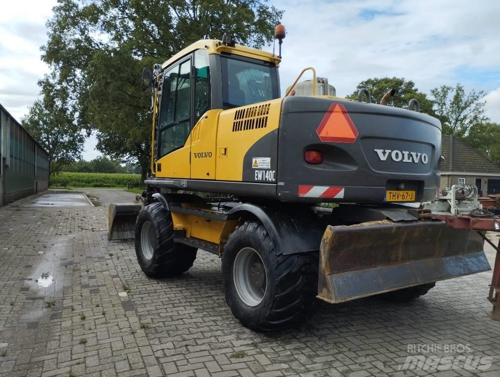 Volvo EW 140 C Bageri točkaši