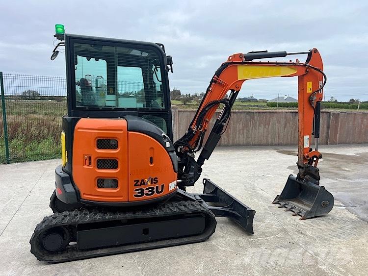 Hitachi ZX33U-5CLR Mini bageri < 7t