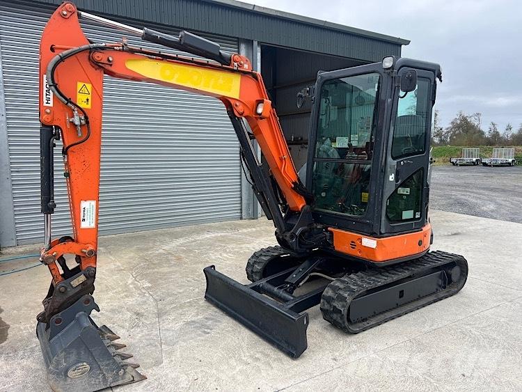 Hitachi ZX33U-5CLR Mini bageri < 7t