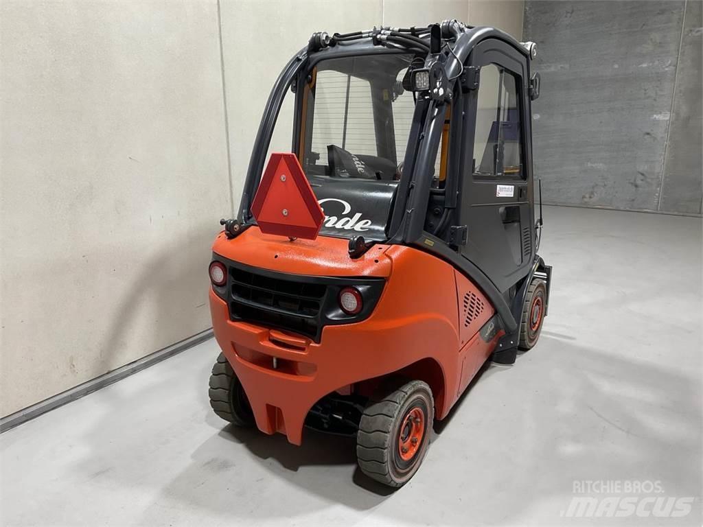 Linde H25T-02 Plinski viljuškari