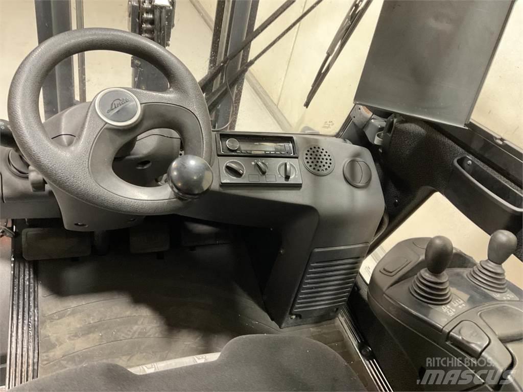 Linde H25T-02 Plinski viljuškari