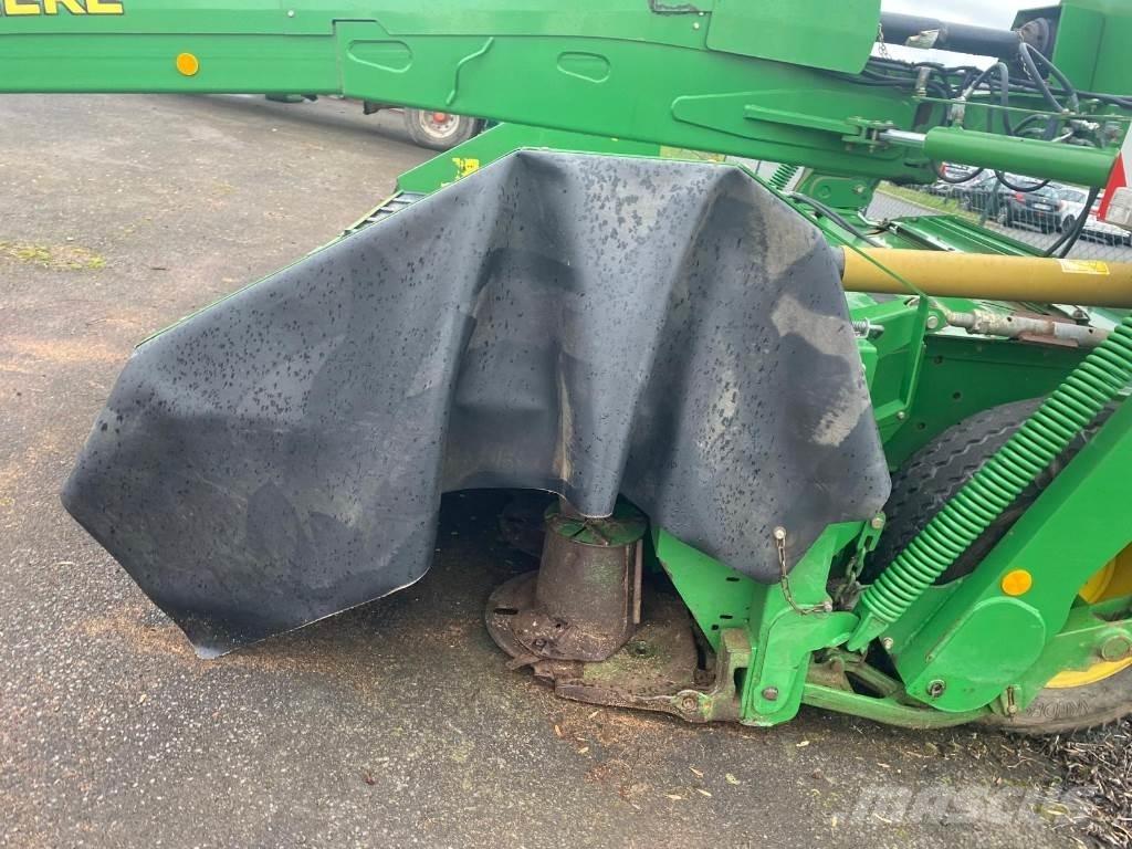 John Deere 730 Kosilice sa postoljem za vuču