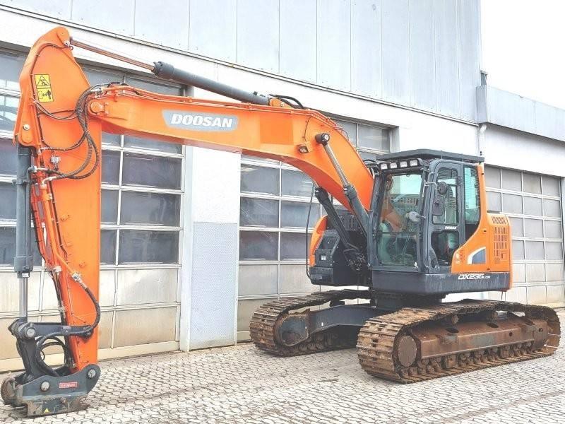 Doosan DX 235 LCR-5 Bageri guseničari