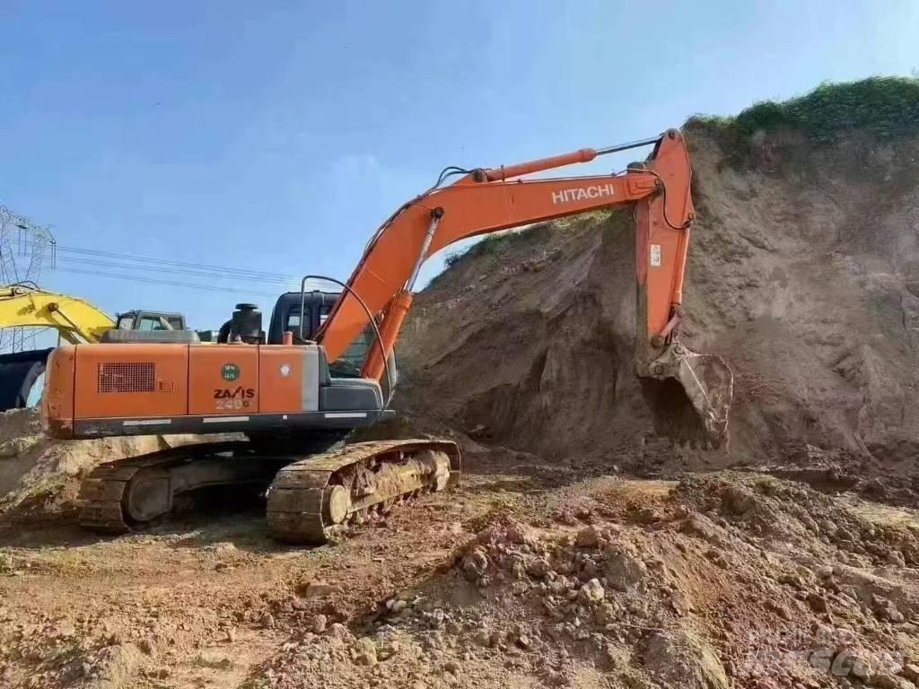 Hitachi ZX240 Bageri guseničari