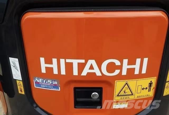 Hitachi 30 Bageri guseničari