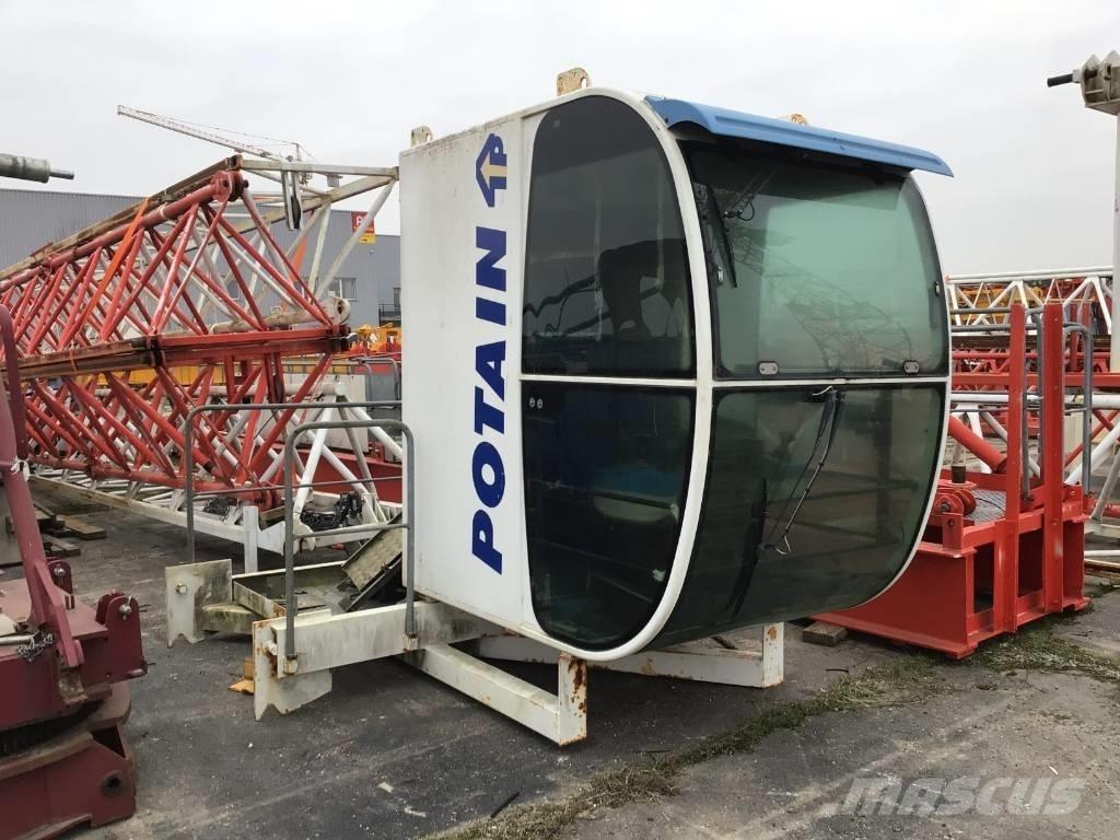 Potain MD238AJ10 Kranovi tornjevi