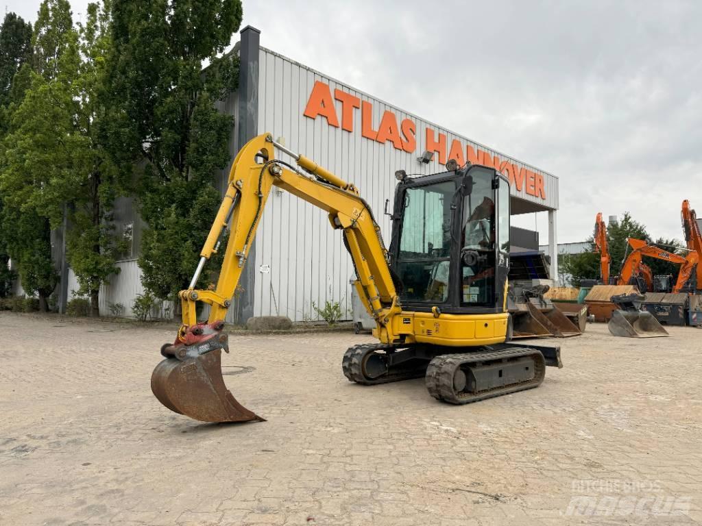 Komatsu PC26MR-3 Mini bageri < 7t