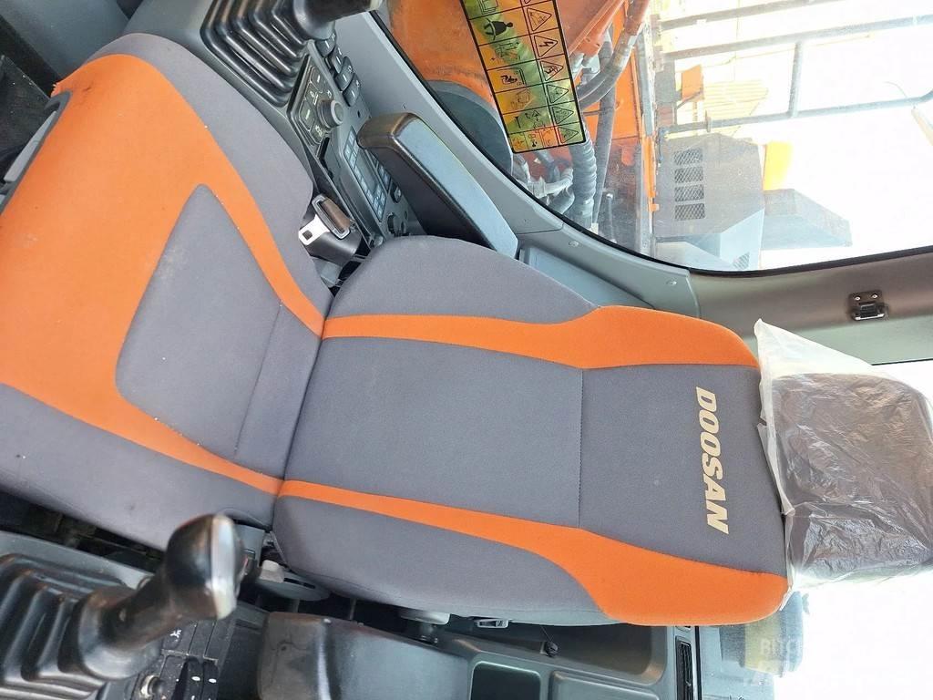 Doosan DX235lc Bageri guseničari