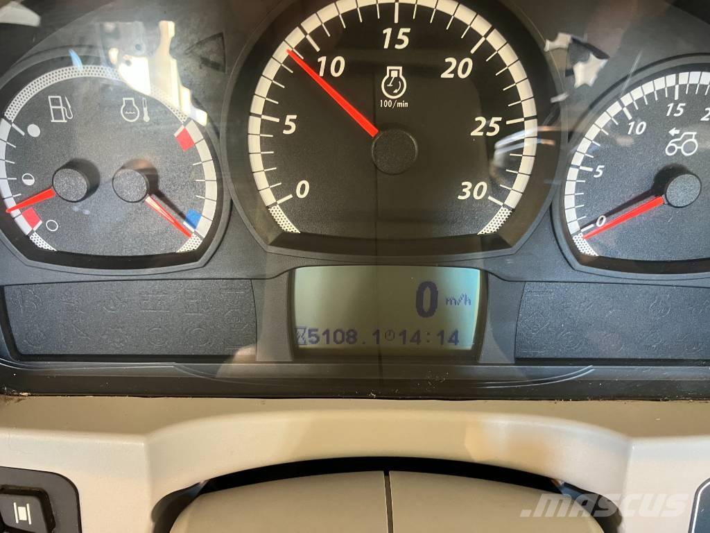 Valtra Valmet T 254 Traktori