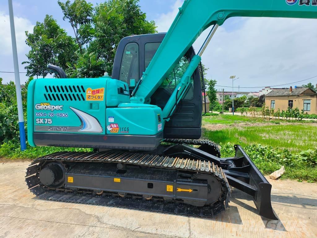Kobelco SK 75 Bageri guseničari