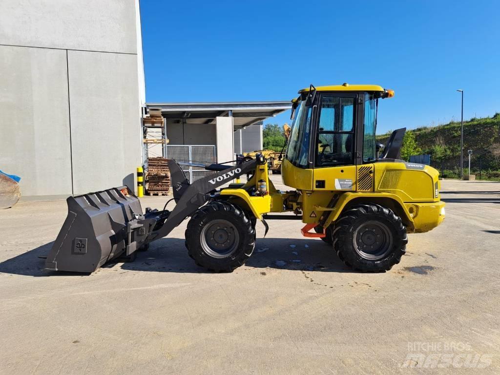 Volvo L 35 G Skid steer mini utovarivači