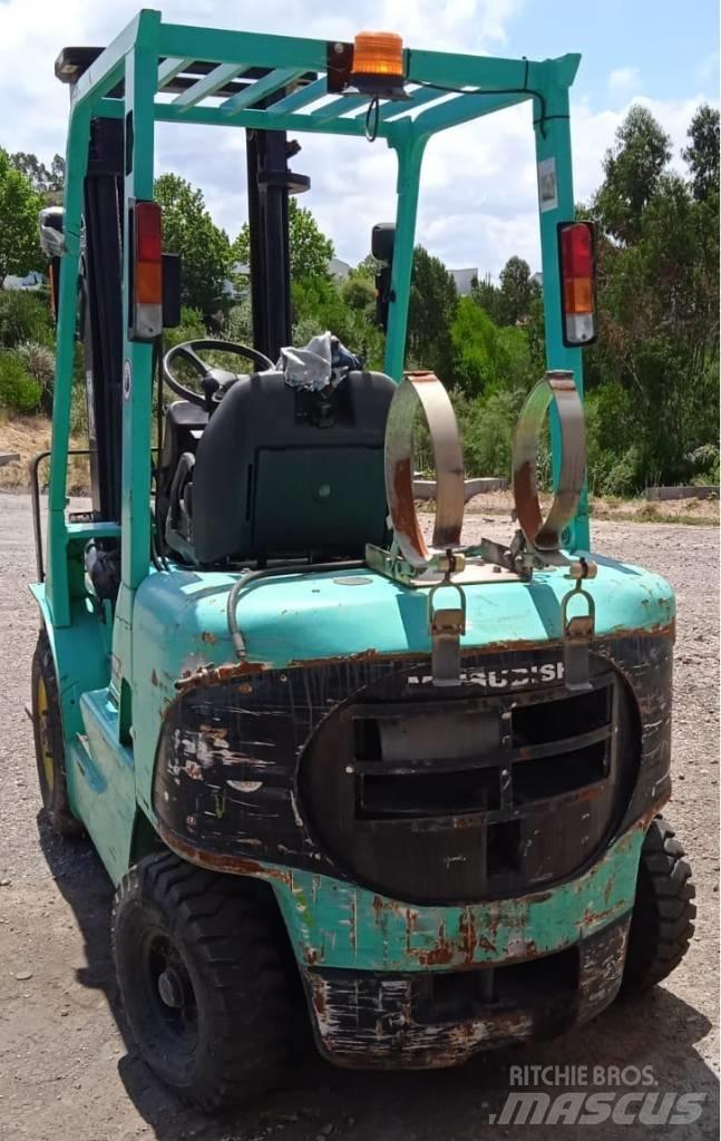 Mitsubishi FG25K Plinski viljuškari