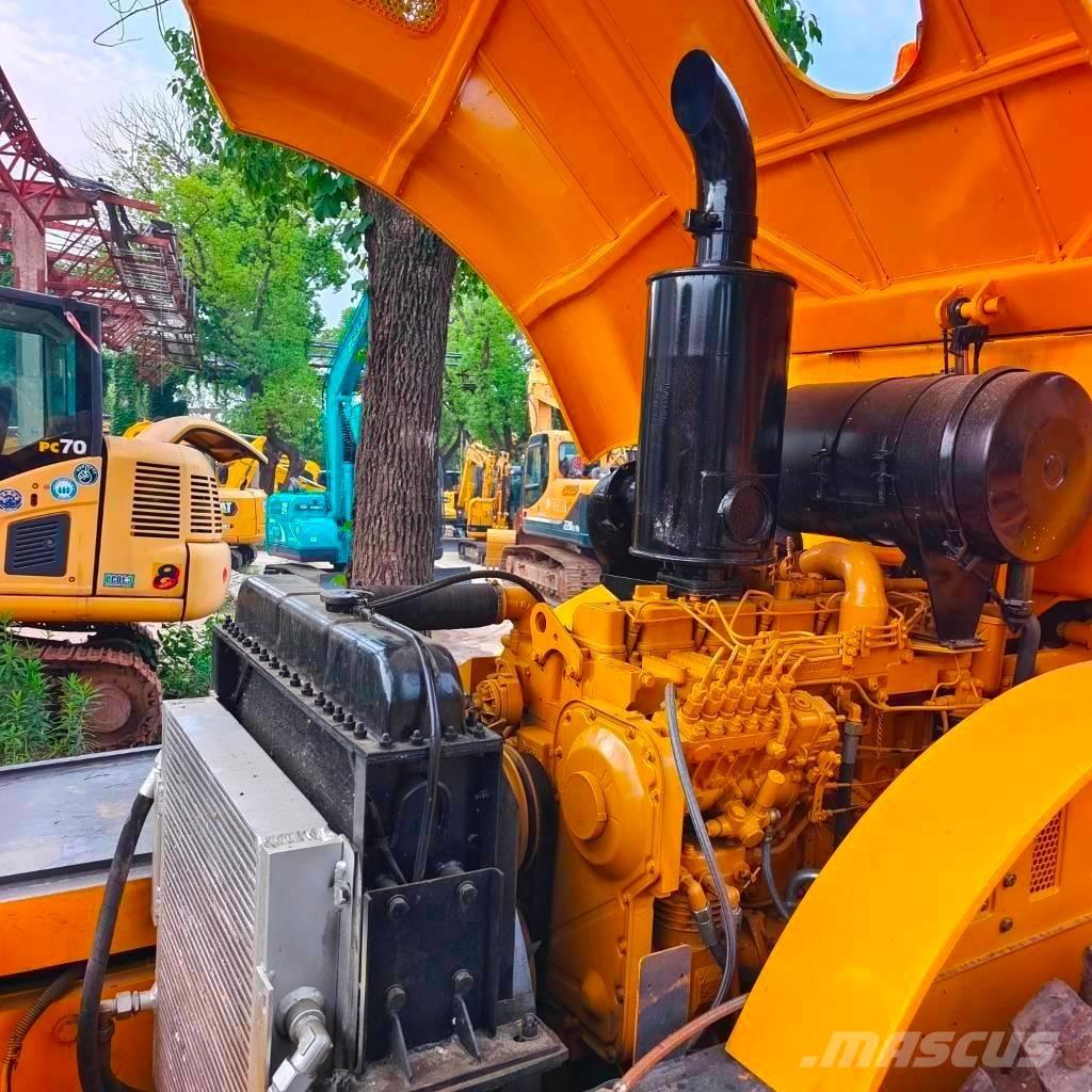 XCMG XS 223 J Valjci sa jednim bubnjem