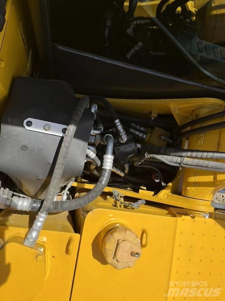 Komatsu PC 70 Bageri guseničari