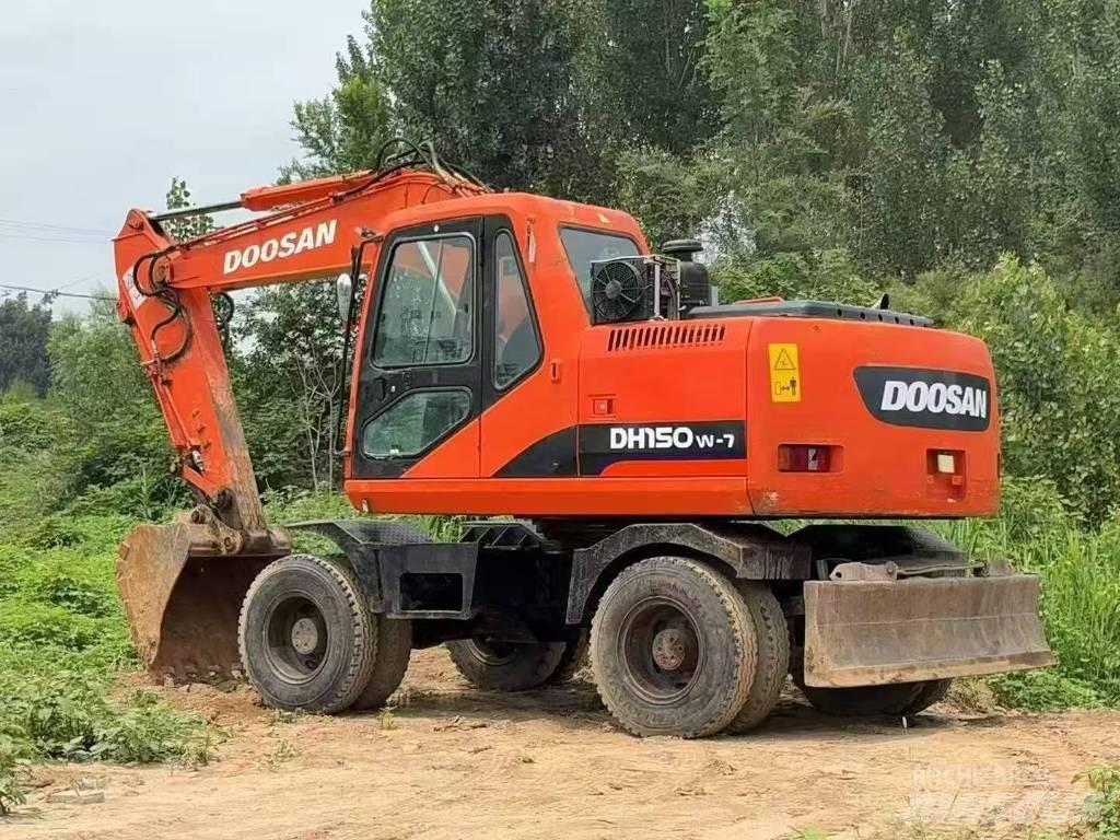 Doosan 150 W-7 Bageri točkaši