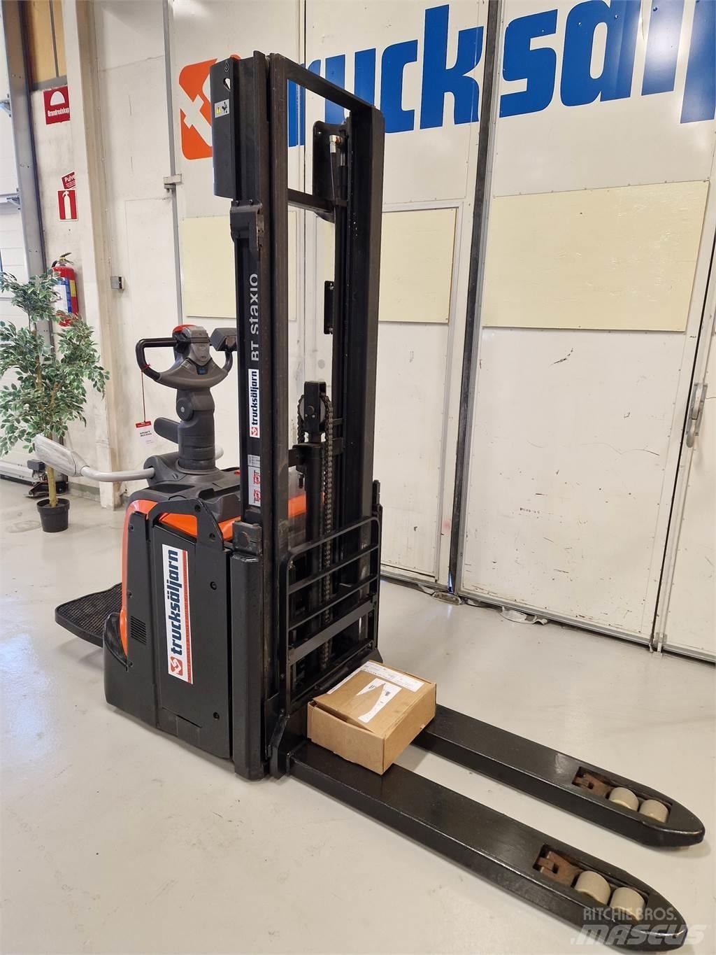 Toyota SPE120L Ručni električni viljuškar