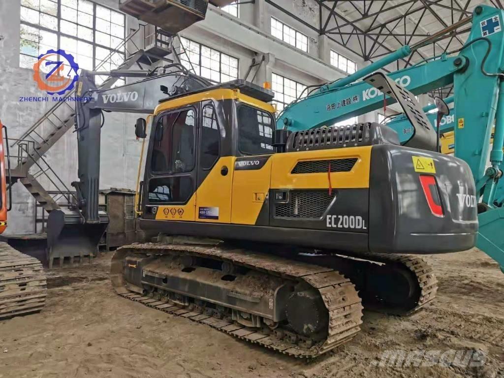 Volvo EC 200 Bageri guseničari