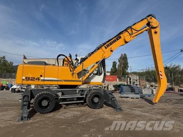 Liebherr A 924 C Bageri za prenos primarnih/sekundarnih sirovina