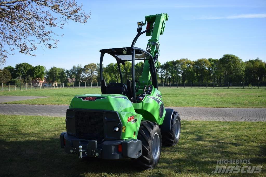 Avant 860 i TDL Mini utovarivači