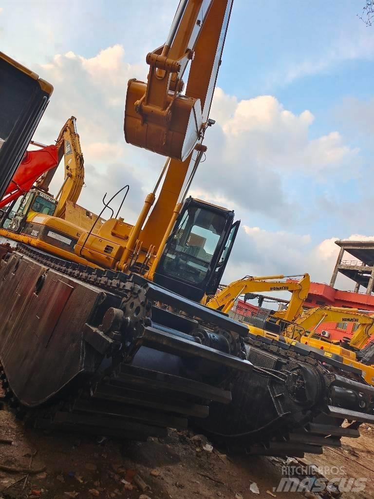CAT 320 C Polovni amfibijski bageri