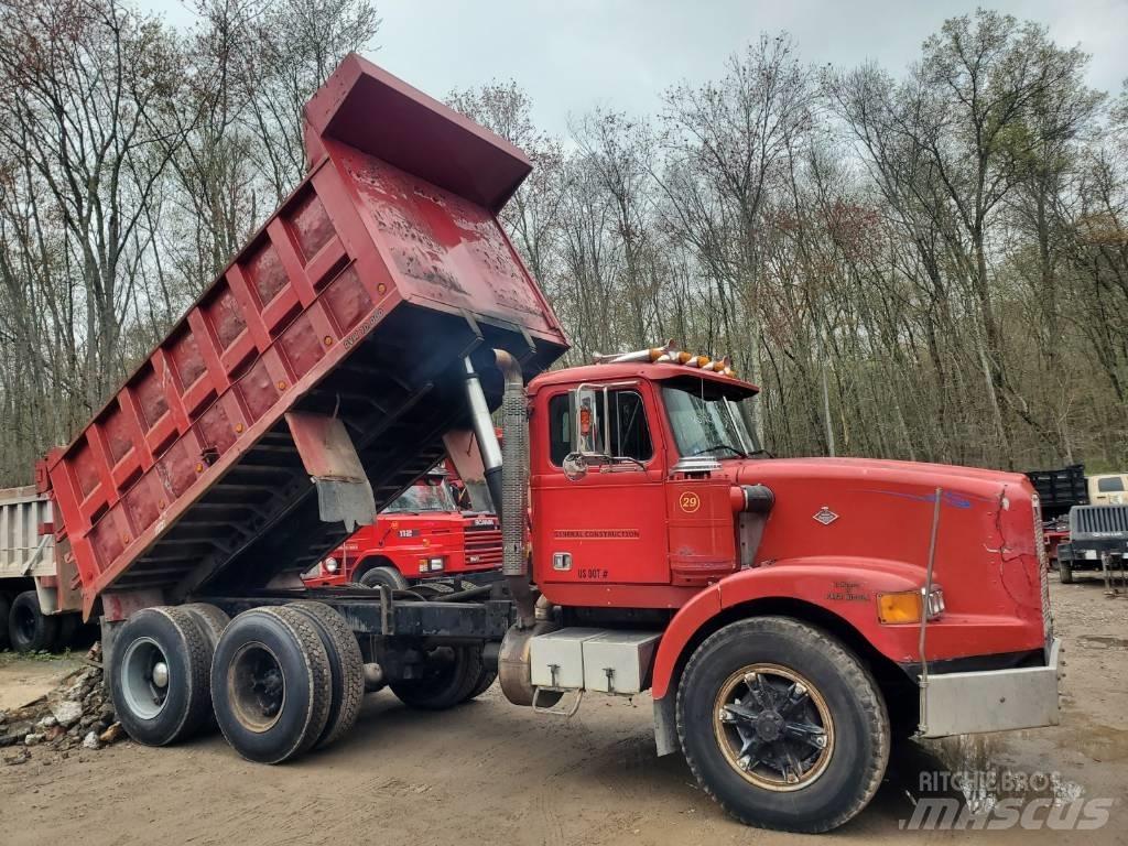 Diamond REO C120 Kiperi kamioni