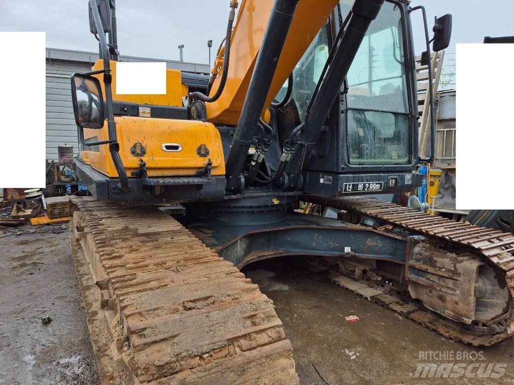 Hyundai HX 220 Bageri guseničari