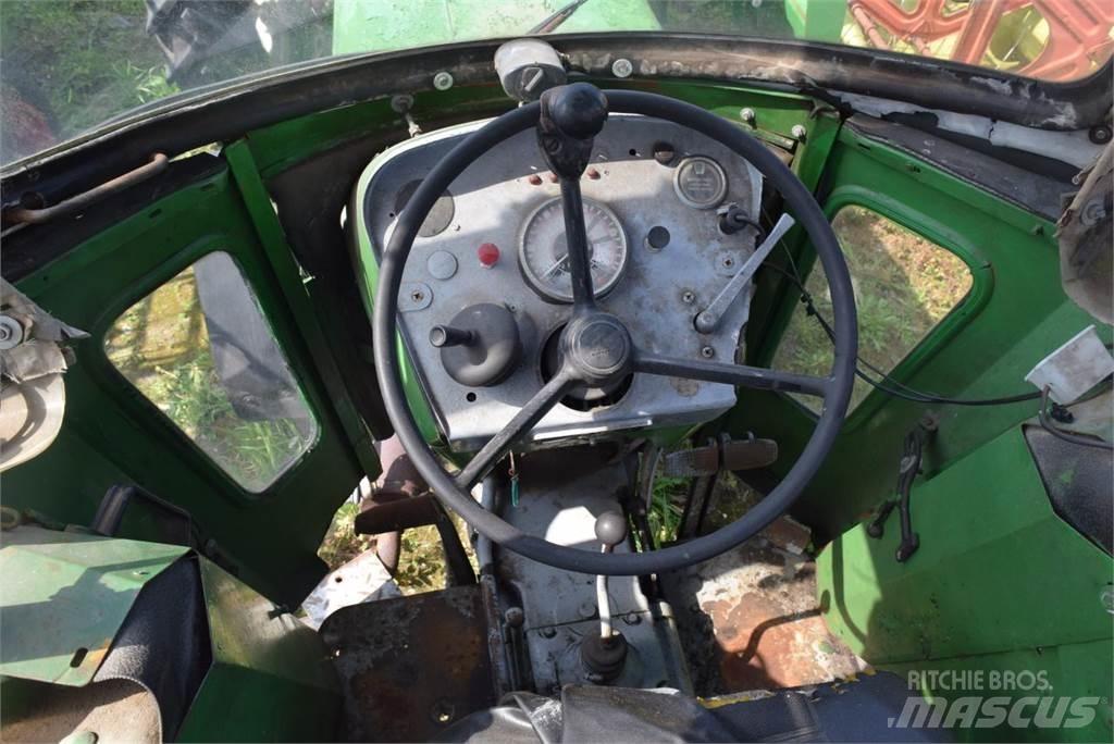 Deutz-Fahr D4006 Traktori